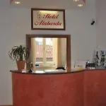 Alabarda Hotel 2*