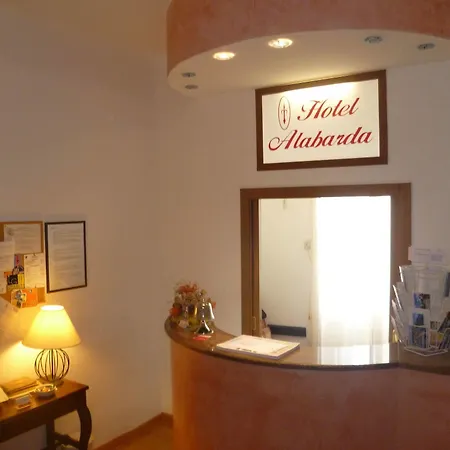 Alabarda Hotel 2*