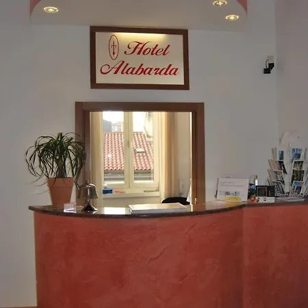 Alabarda Otel 2*